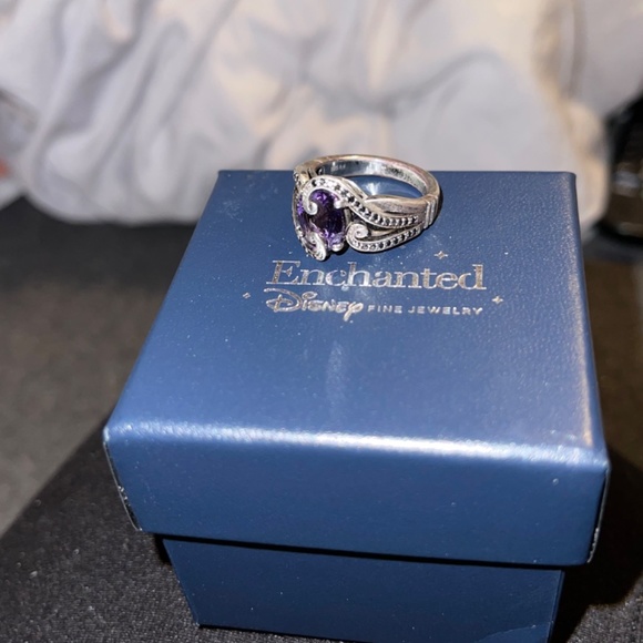 Zales Disney enchanted villain ring set - Picture 3 of 5